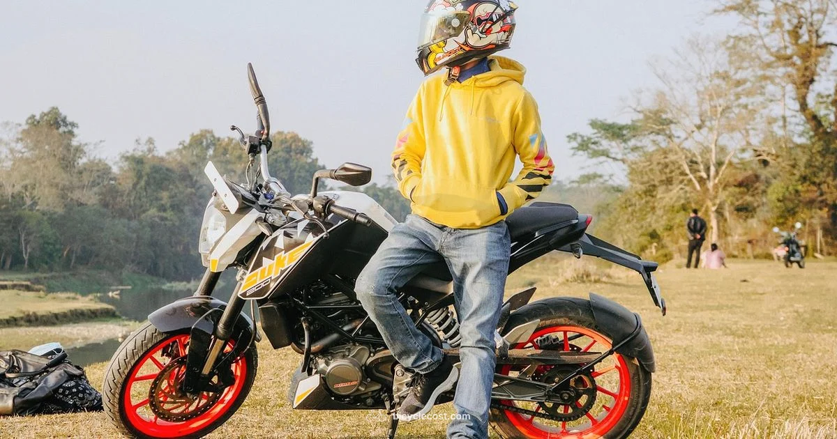 Helmet Fit Essentials - BicycleCost