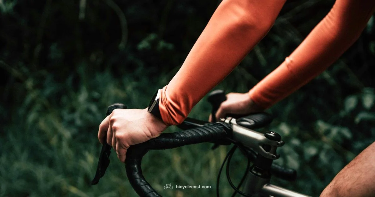 Gloves for Cyclists - BicycleCost