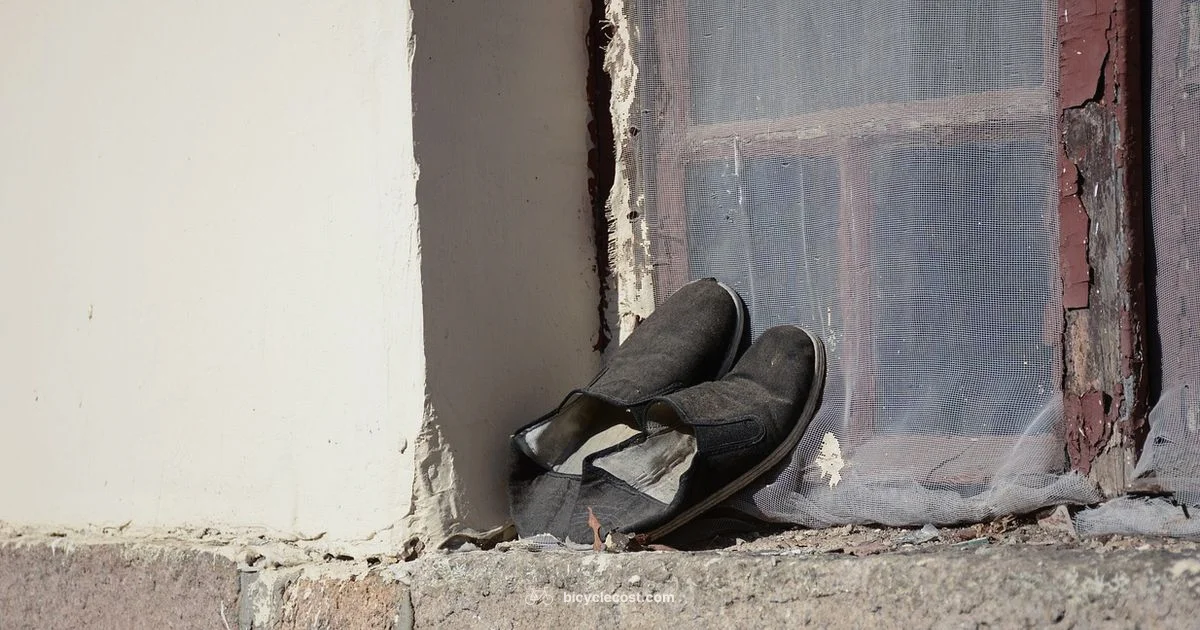 Shoe Covers Guide - BicycleCost