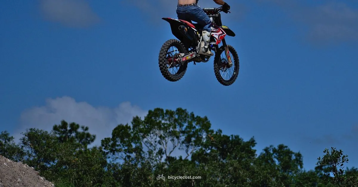 Best Bike Helmets 2026 - BicycleCost