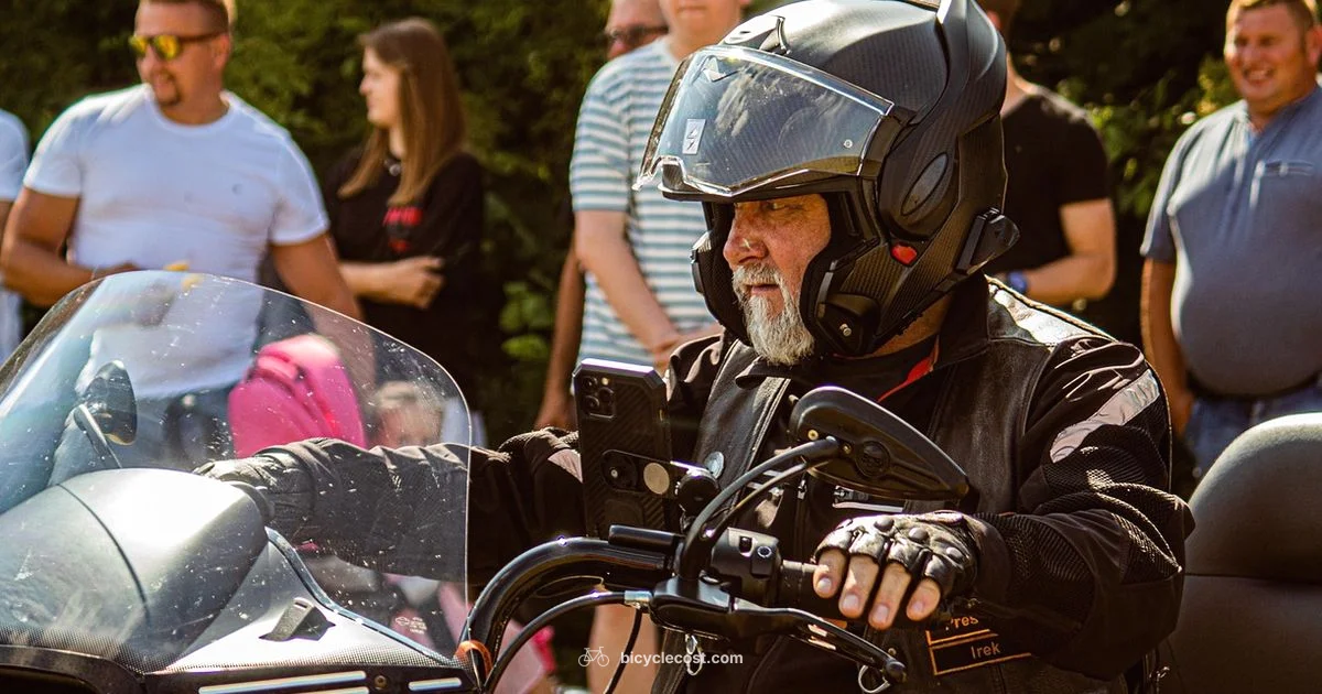 Helmet Safety Guide - BicycleCost