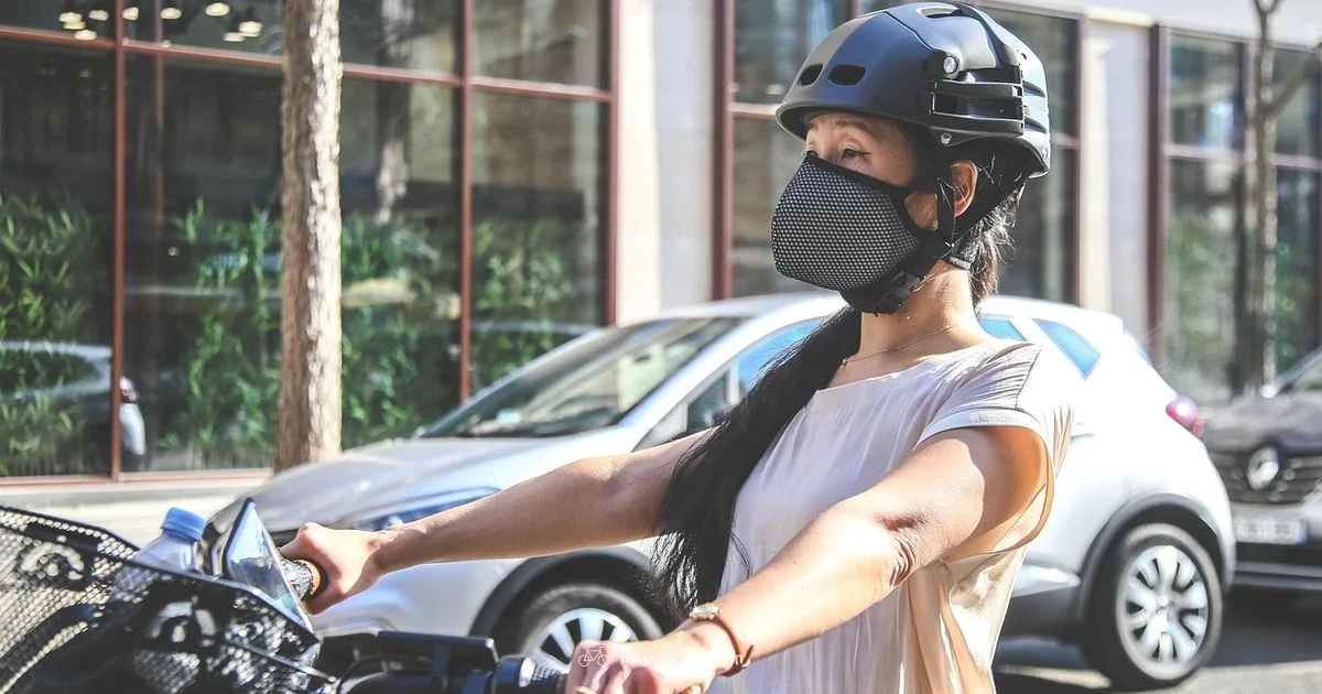 Helmet Safety in CA - BicycleCost